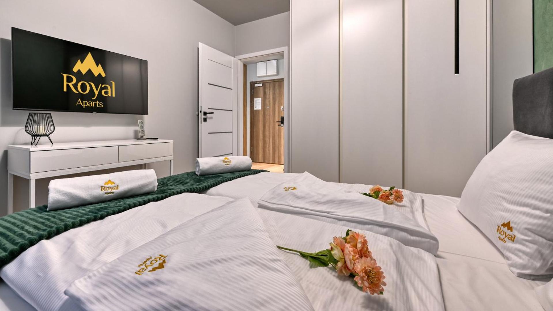 Apartamenty Z Basenem I Saunami Stone Hill Resort II Vip Centrum By Royal Aparts Szklarska Poreba Exterior photo